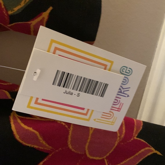 NWT LulaRoe Women’s Size Small Floral Julia Pencil Dress. - Picture 4 of 4